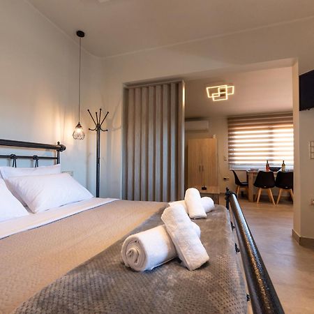 Demi'S Apartments Near Athen'S Airport Artemida  Ngoại thất bức ảnh