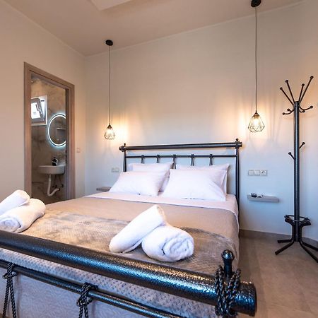 Demi'S Apartments Near Athen'S Airport Artemida  Ngoại thất bức ảnh