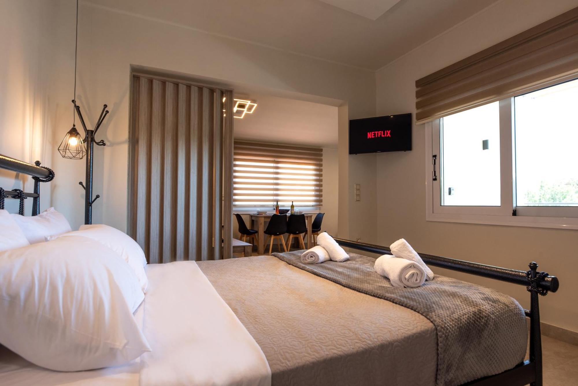 Demi'S Apartments Near Athen'S Airport Artemida  Ngoại thất bức ảnh