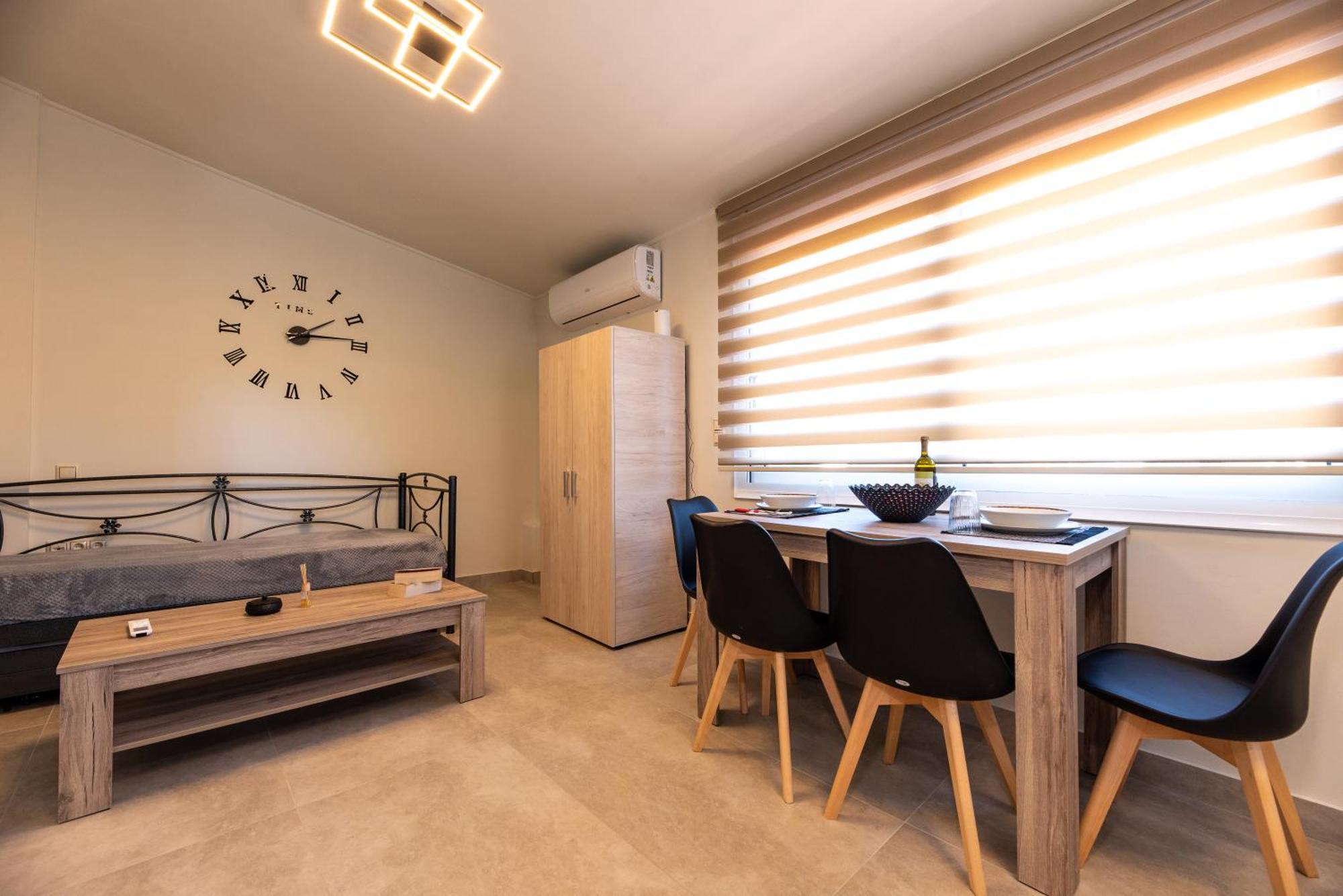 Demi'S Apartments Near Athen'S Airport Artemida  Ngoại thất bức ảnh